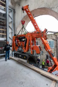 Minigru con operatore – Paravan Trasporti