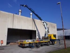 Sollevamenti con gru – Paravan Trasporti